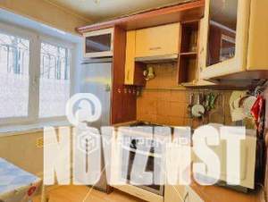 2-к квартира, вторичка, 43м2, 1/5 этаж