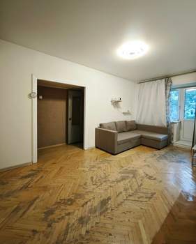 2-к квартира, вторичка, 44м2, 2/4 этаж