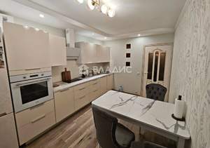 3-к квартира, вторичка, 73м2, 8/17 этаж