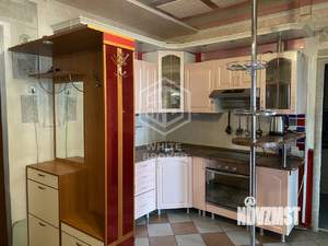 2-к квартира, вторичка, 63м2, 5/9 этаж