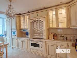 5-к квартира, вторичка, 140м2, 6/22 этаж