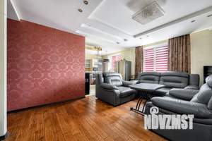 4-к квартира, вторичка, 104м2, 2/15 этаж