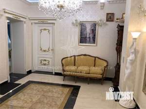 5-к квартира, вторичка, 199м2, 9/13 этаж