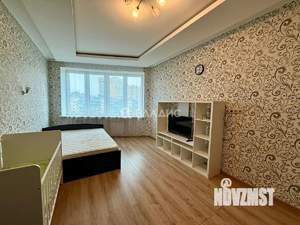 2-к квартира, вторичка, 70м2, 7/25 этаж
