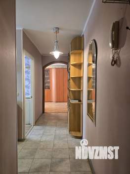 3-к квартира, вторичка, 57м2, 1/9 этаж