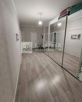 2-к квартира, вторичка, 83м2, 11/25 этаж