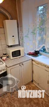 2-к квартира, вторичка, 43м2, 4/4 этаж