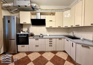 3-к квартира, вторичка, 101м2, 2/25 этаж