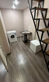 Студия квартира, вторичка, 17м2, 1/25 этаж