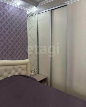 3-к квартира, вторичка, 68м2, 3/25 этаж