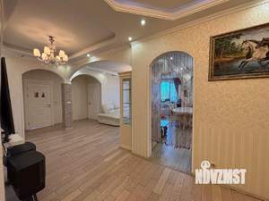 2-к квартира, вторичка, 108м2, 20/25 этаж