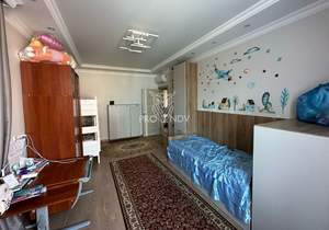 4-к квартира, вторичка, 118м2, 4/25 этаж