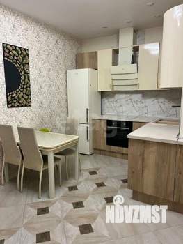 2-к квартира, вторичка, 56м2, 18/25 этаж