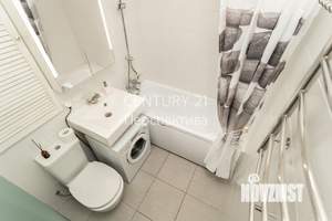 2-к квартира, вторичка, 40м2, 1/4 этаж