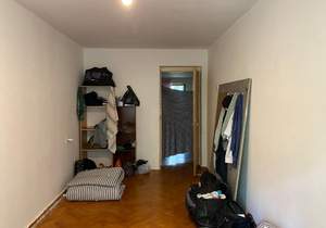 3-к квартира, вторичка, 60м2, 3/5 этаж