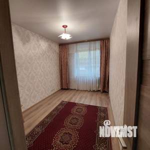 2-к квартира, вторичка, 42м2, 1/5 этаж