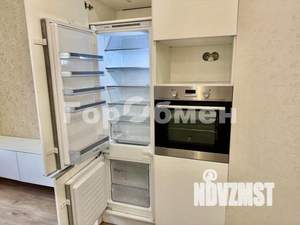 2-к квартира, вторичка, 56м2, 10/25 этаж