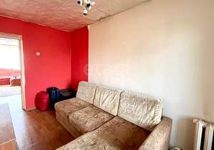 3-к квартира, вторичка, 58м2, 9/9 этаж