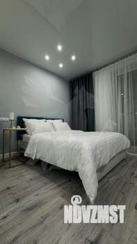 Студия квартира, вторичка, 33м2, 3/25 этаж