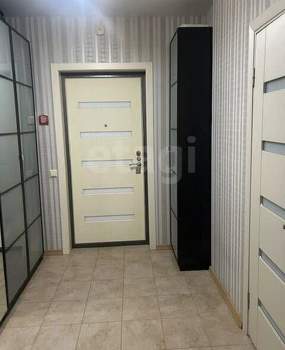 Студия квартира, вторичка, 30м2, 3/25 этаж