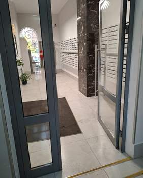 2-к квартира, вторичка, 72м2, 12/25 этаж