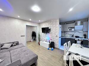 2-к квартира, вторичка, 43м2, 3/5 этаж