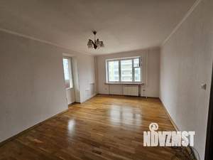 3-к квартира, вторичка, 62м2, 8/9 этаж