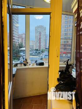 3-к квартира, вторичка, 81м2, 2/25 этаж