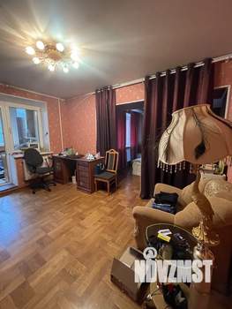 4-к квартира, вторичка, 130м2, 2/9 этаж