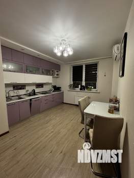 2-к квартира, вторичка, 64м2, 3/25 этаж