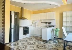 3-к квартира, вторичка, 106м2, 6/23 этаж